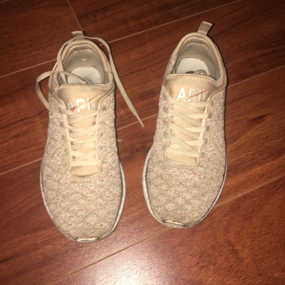 ROSE GOLD APL